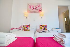 Camara Hotel