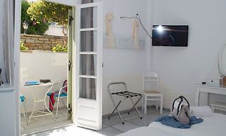 Camara Hotel