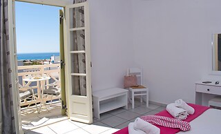Camara Hotel
