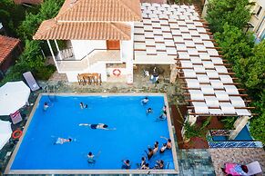Neda Hotel
