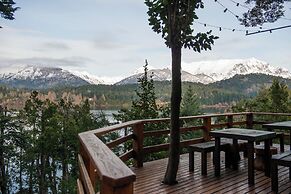 Peninsula Petit Hotel