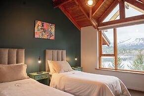 Peninsula Petit Hotel