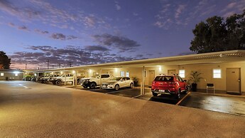 Route 66 Motor Inn