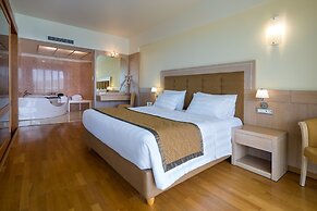Thalassa Beach Resort - Adults Only