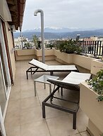 Candia Hotel