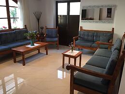 Candia Hotel