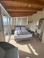 Candia Hotel