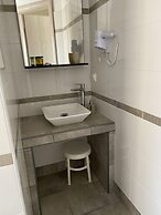 Candia Hotel