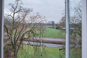 Lunia