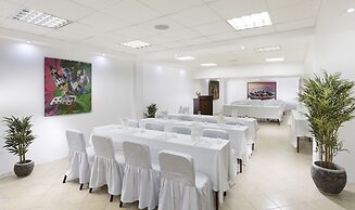 Hotel Corregidor by Cassana