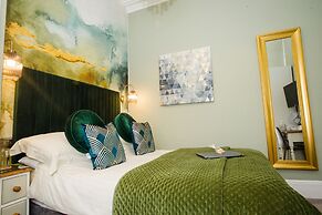 Cleveland Hotel