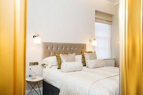 Cleveland Hotel