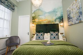Cleveland Hotel