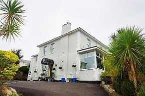 Cleveland Hotel
