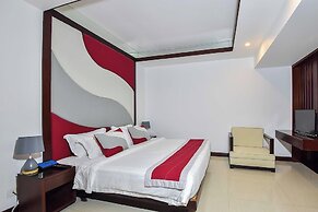 Independence Hotel by Dara