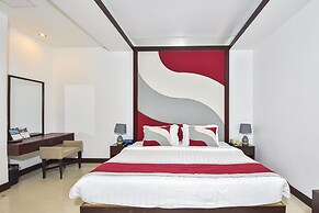 Independence Hotel by Dara