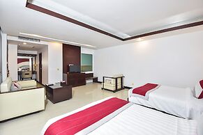 Independence Hotel by Dara