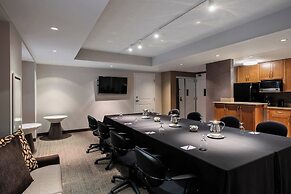 Residence Inn by Marriott Kingston Water's Edge