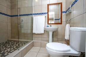 THE SANDRINGHAM B&B AND SELF-CATERING