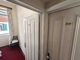 Mirasol Guesthouse