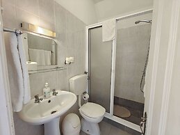 Mirasol Guesthouse