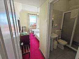 Mirasol Guesthouse