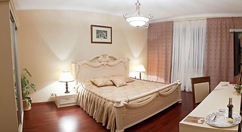 Diplomat Club Hotel