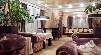 Diplomat Club Hotel