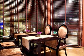 Diplomat Club Hotel