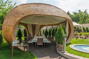 Diplomat Club Hotel