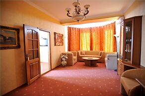Diplomat Club Hotel