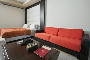 Hollywood Inn Hotel