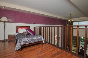 Hollywood Inn Hotel