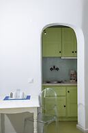 Avant Garde Suites