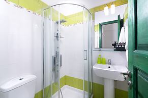 Avant Garde Suites