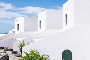 Avant Garde Suites