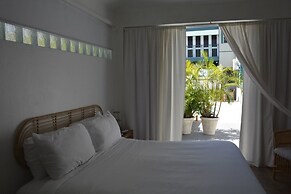 Turtle Bay Inn