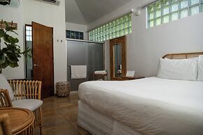 Turtle Bay Inn