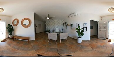 Turtle Bay Inn