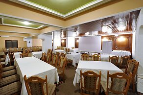Hotel Moldova