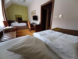 Hotel Belassi
