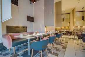 Radisson Blu Gautrain Hotel