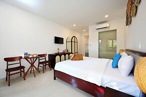 Silver Beach Resort Ke Ga