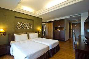 LK Mantra Pura Resort