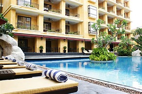 LK Mantra Pura Resort