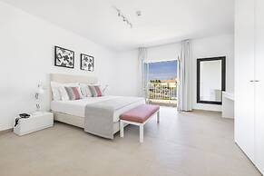 Eden Villas & Apartments