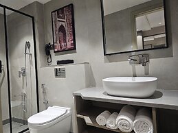 Crystal Inn