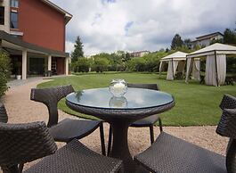 Red's Redaelli Hotel