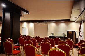 Le Cedrus Hotel