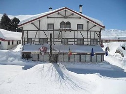 Le Cedrus Hotel